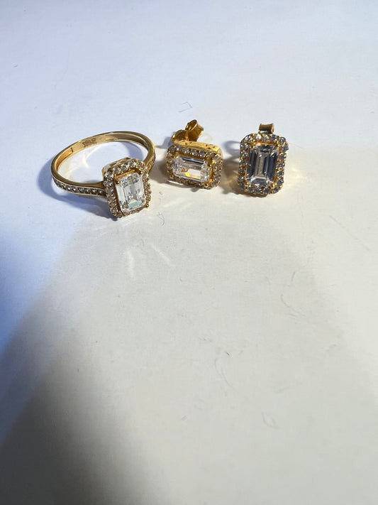 Halo smaragdgeslepen Ring & Oorbellen