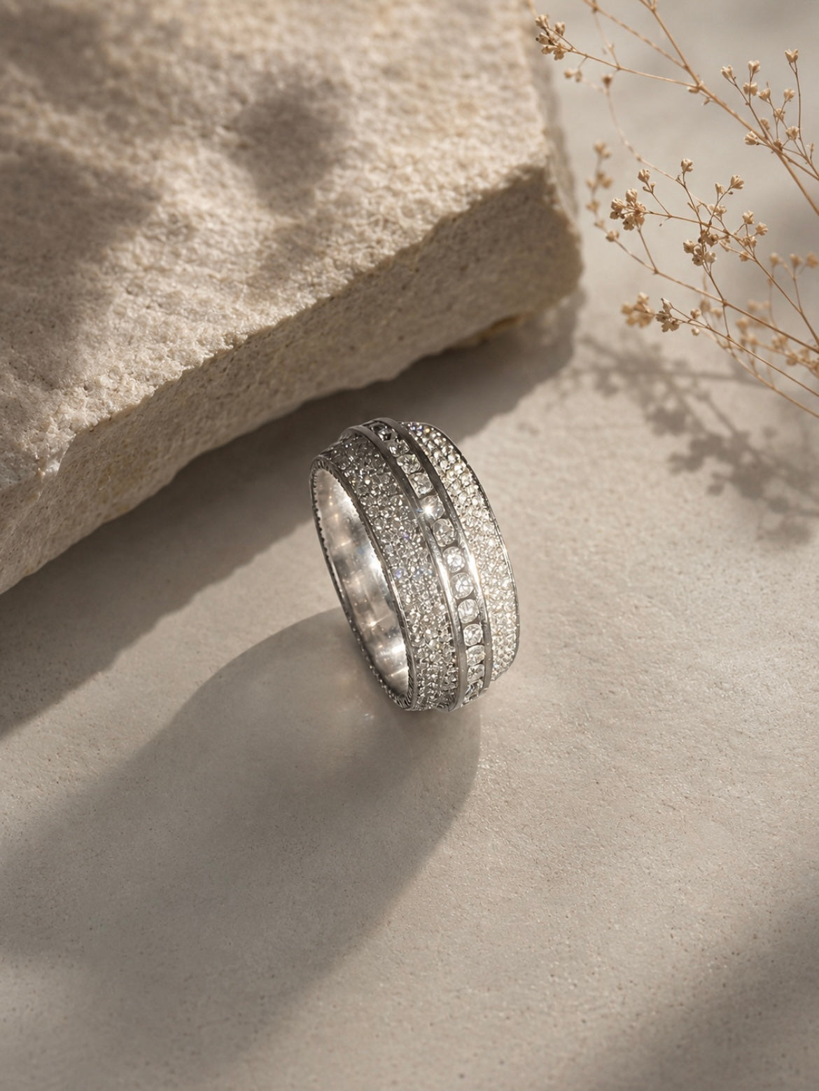 Multi-row eternity ring