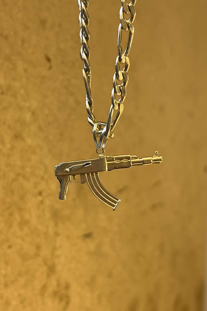 Gouden Figaro ketting met AK-47 geweer hanger